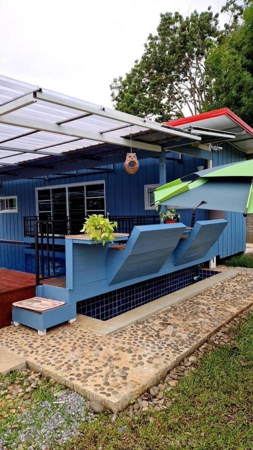 Mana Pool House Bed and Breakfast Chiang Rai Exteriör bild
